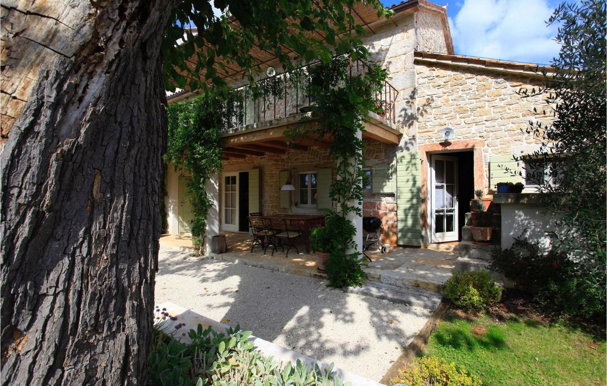 Moro Ferienhaus *